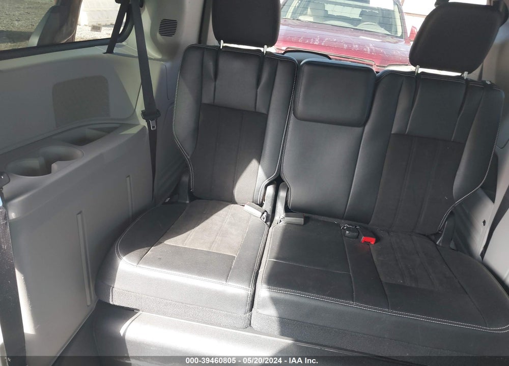 2019 DODGE GRAND CARAVAN SXT VIN: 2C4RDGCG6KR556674