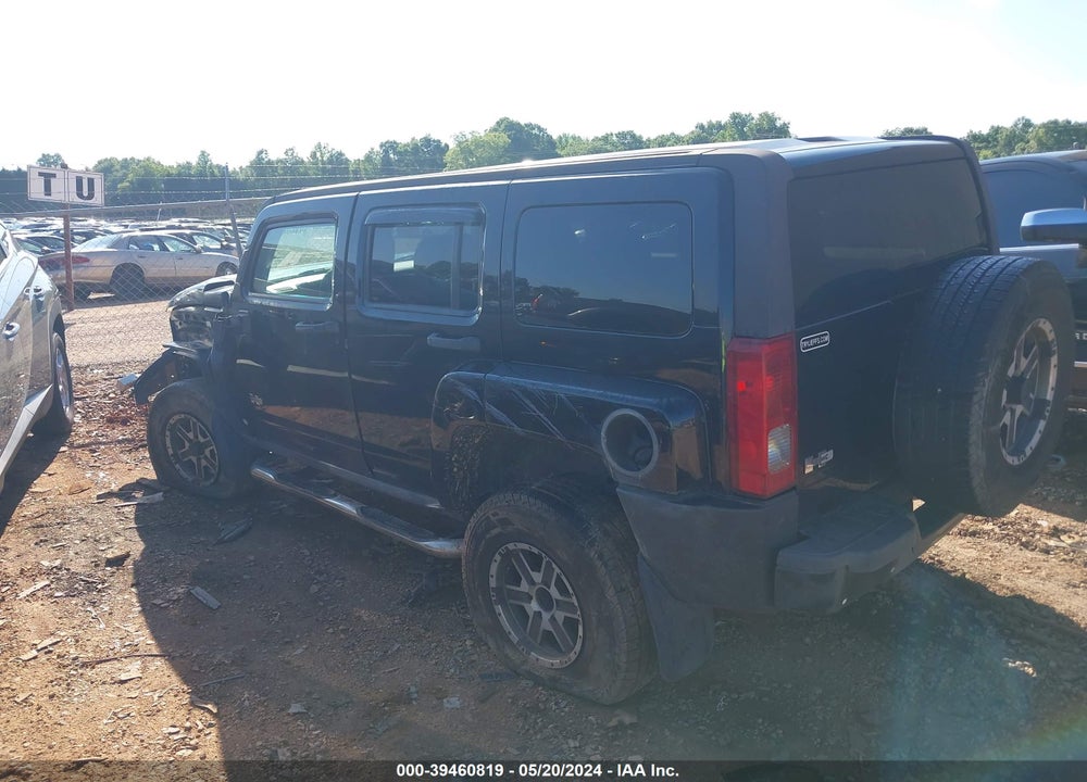 2007 HUMMER H3 SUV VIN: 5GTDN13EX78134826
