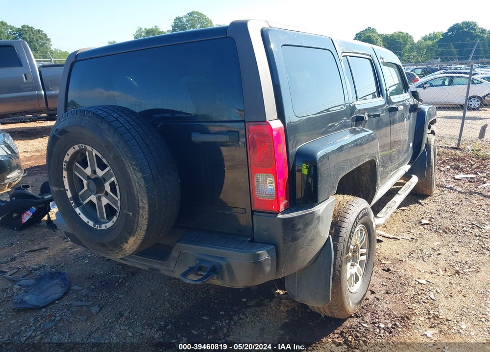 2007 HUMMER H3 SUV VIN: 5GTDN13EX78134826