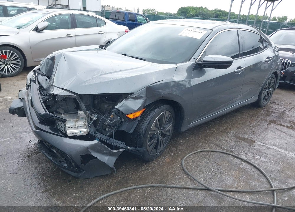 2018 HONDA CIVIC EX VIN: SHHFK7H50JU406570