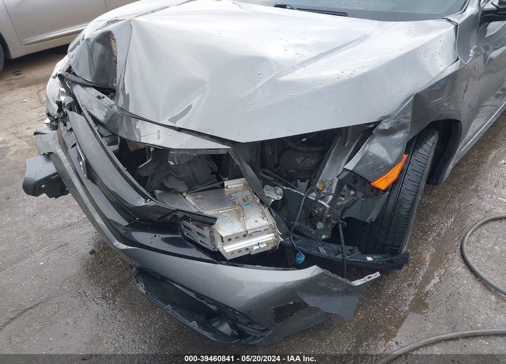 2018 HONDA CIVIC EX VIN: SHHFK7H50JU406570