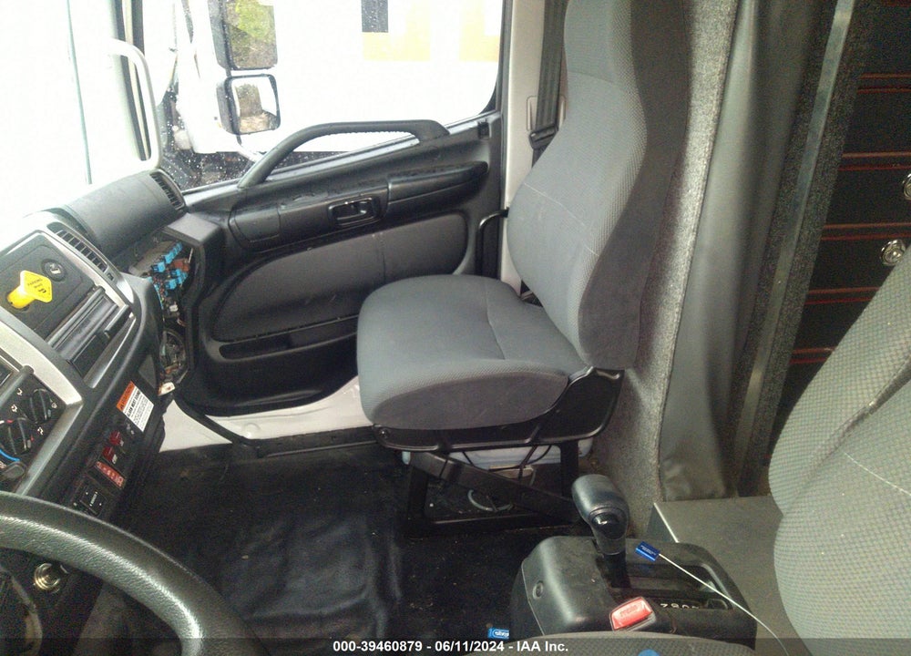 2020 HINO 258/268 VIN: 5PVNJ8JR1L5S51941