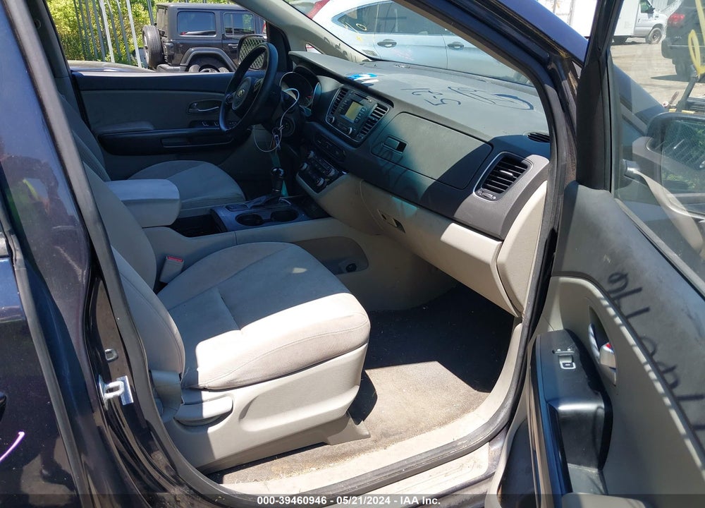 2015 KIA SEDONA LX VIN: KNDMB5C10F6018257