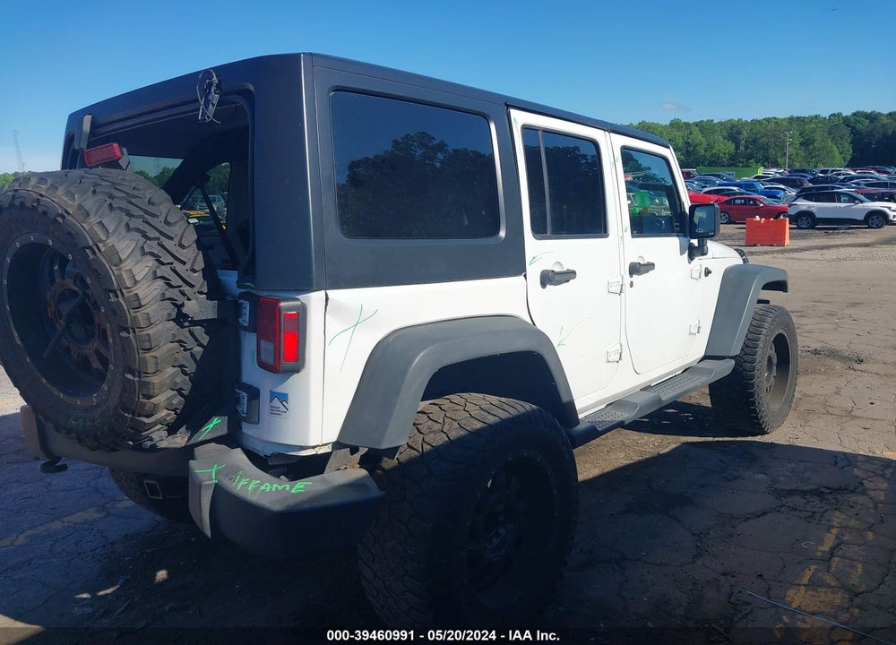 2016 JEEP WRANGLER UNLIMITED SPORT VIN: 1C4BJWDG4GL119856