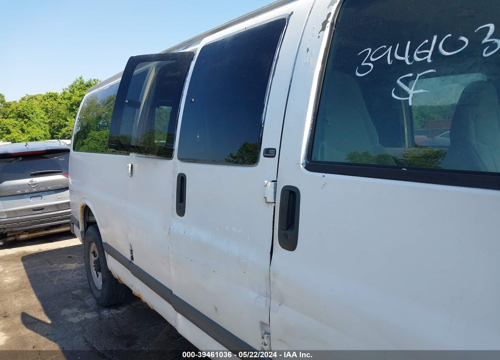 1999 CHEVROLET EXPRESS VIN: 1GAHG39R3X1088735