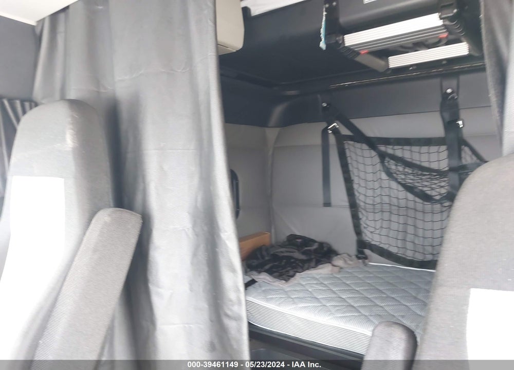 2020 FREIGHTLINER NEW CASCADIA 126 VIN: 3AKJHHDV8LSKY4821