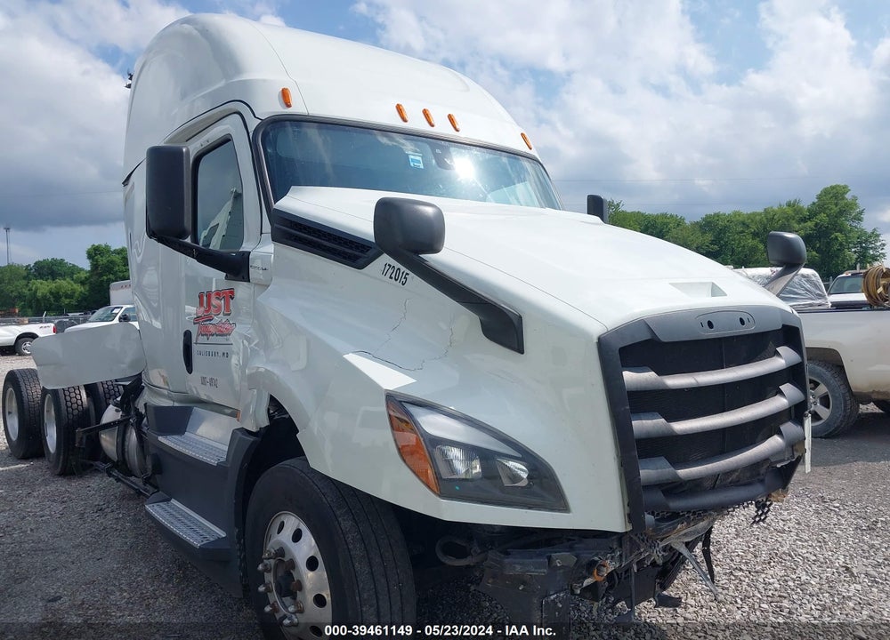 2020 FREIGHTLINER NEW CASCADIA 126 VIN: 3AKJHHDV8LSKY4821