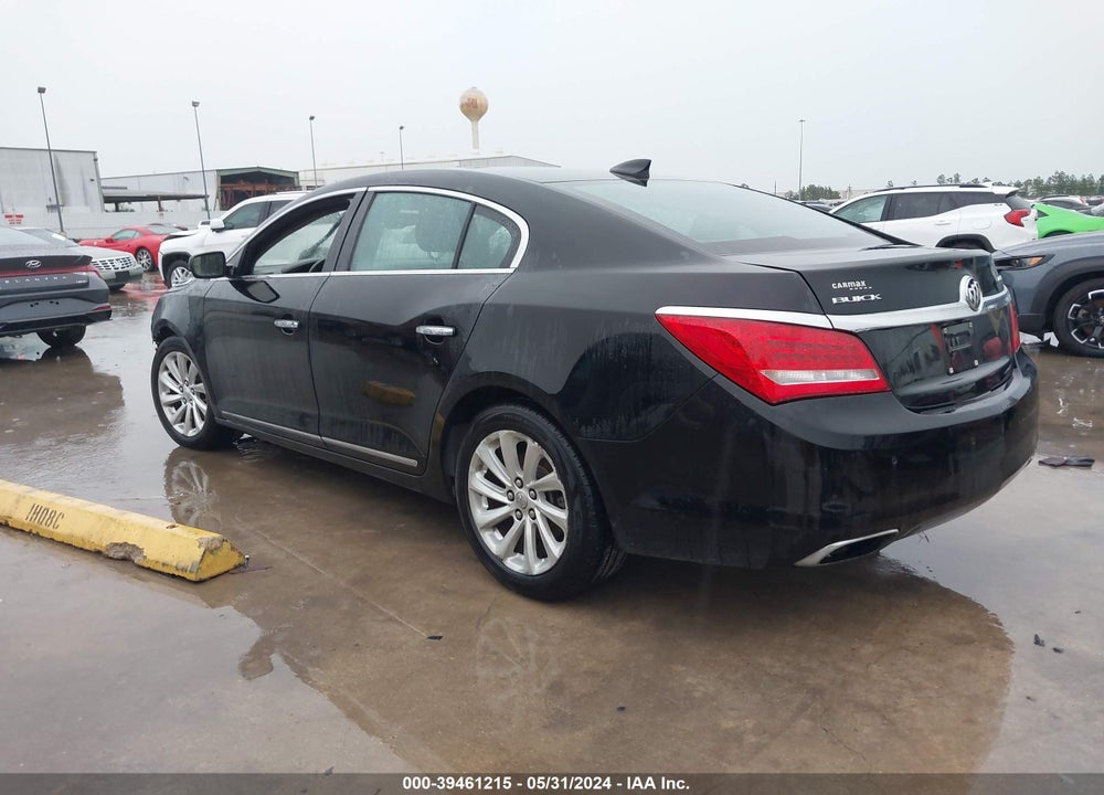 2016 BUICK LACROSSE VIN: 1G4GB5G32GF243673