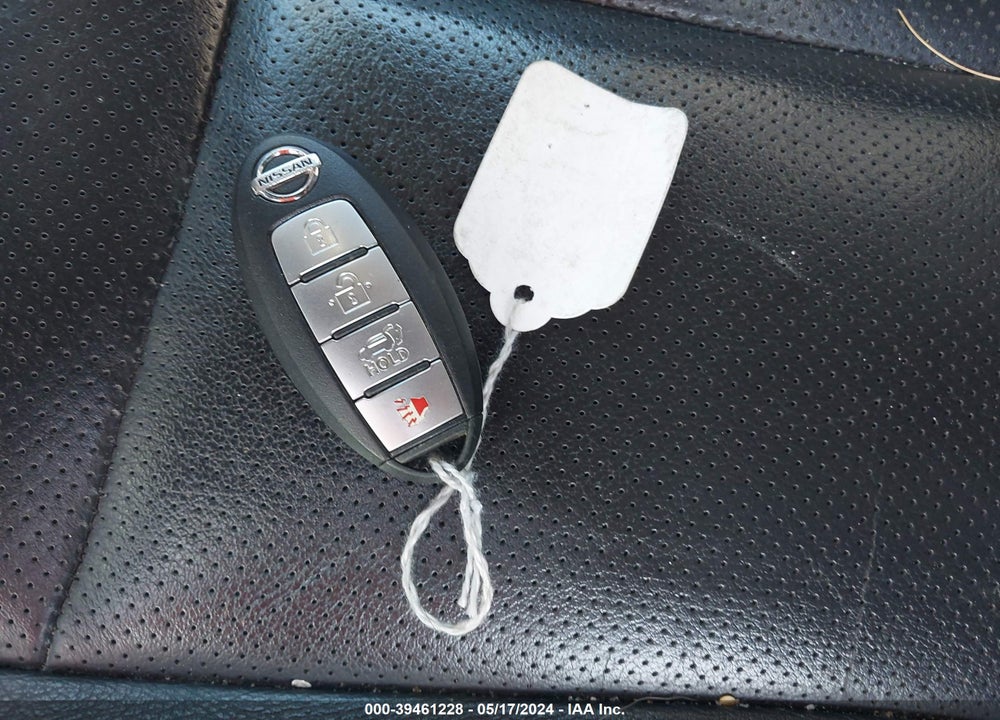 2015 NISSAN ROGUE SL VIN: 5N1AT2MV3FC816166