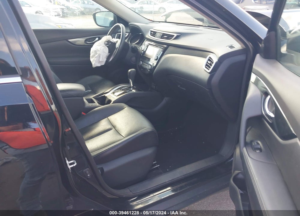 2015 NISSAN ROGUE SL VIN: 5N1AT2MV3FC816166