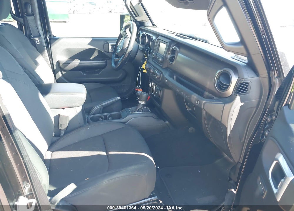 2020 JEEP WRANGLER UNLIMITED SPORT S 4X4 VIN: 1C4HJXDG2LW240717