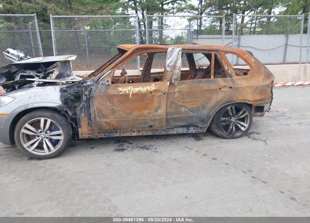 2013 BMW X5 M VIN: 5YMGY0C51DLL15562