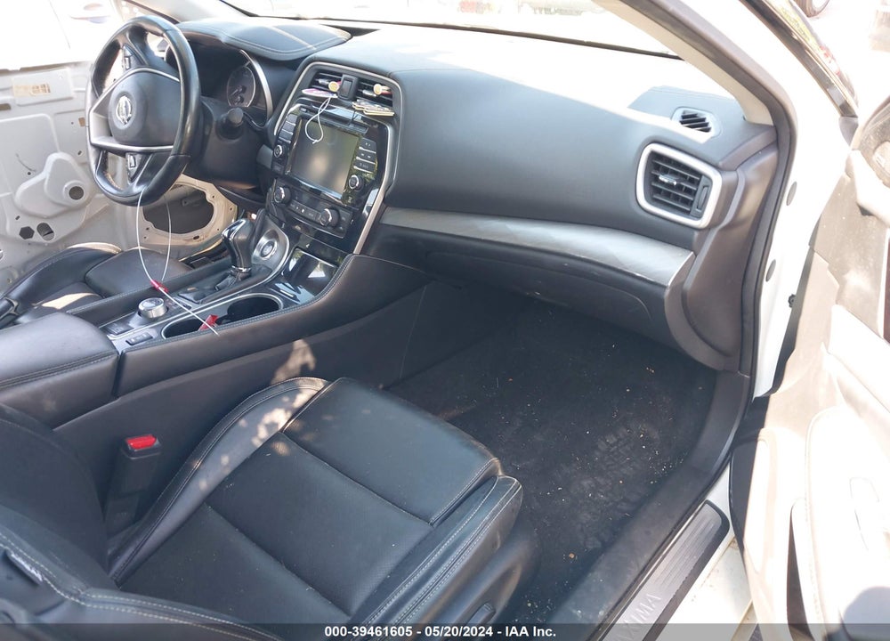 2017 NISSAN MAXIMA 3.5 SL VIN: 1N4AA6AP0HC404612
