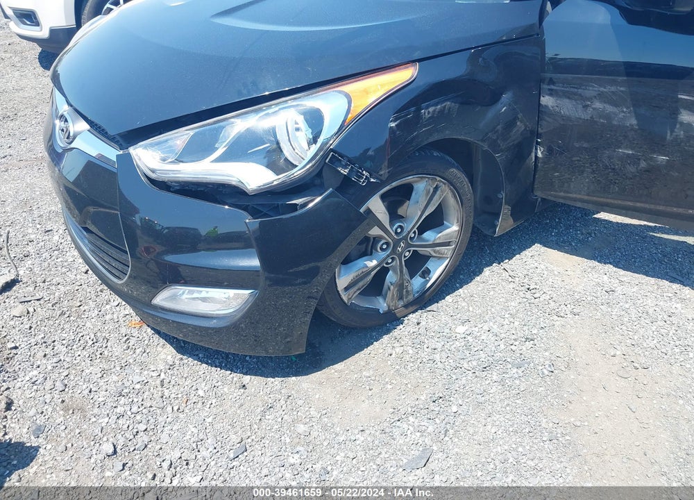 2017 HYUNDAI VELOSTER VALUE EDITION VIN: KMHTC6AD9HU322905