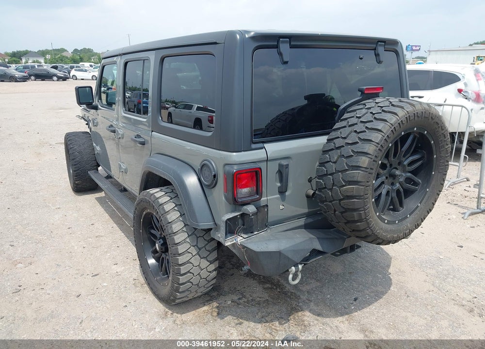 2018 JEEP WRANGLER UNLIMITED SPORT S 4X4 VIN: 1C4HJXDG9JW229131