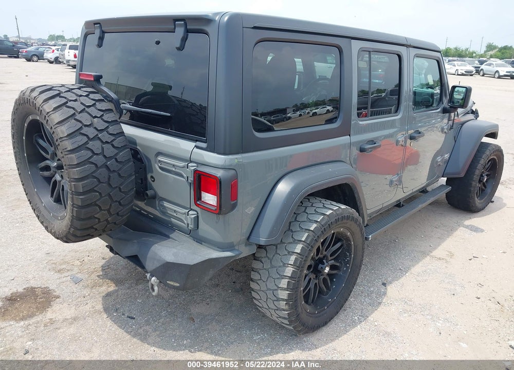 2018 JEEP WRANGLER UNLIMITED SPORT S 4X4 VIN: 1C4HJXDG9JW229131