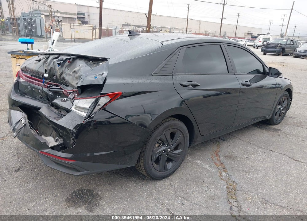2022 HYUNDAI ELANTRA SEL VIN: KMHLS4AG4NU260861