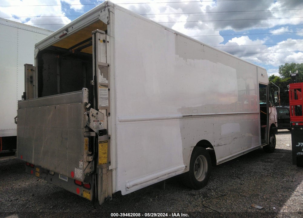 2012 WORKHORSE CUSTOM CHASSIS COMMERCIAL CHASSIS W62 VIN: 5B4MFG2EXC3448773