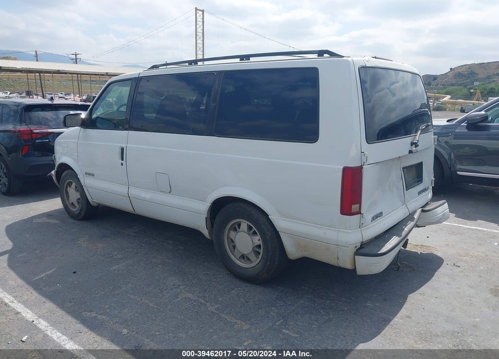 2000 CHEVROLET ASTRO VIN: 1GNDM19W7YB196755