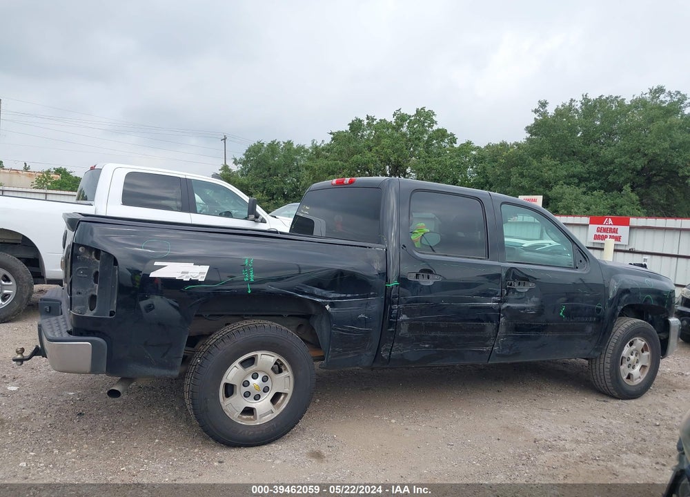 2013 CHEVROLET SILVERADO 1500 LT VIN: 3GCPKSE72DG291340
