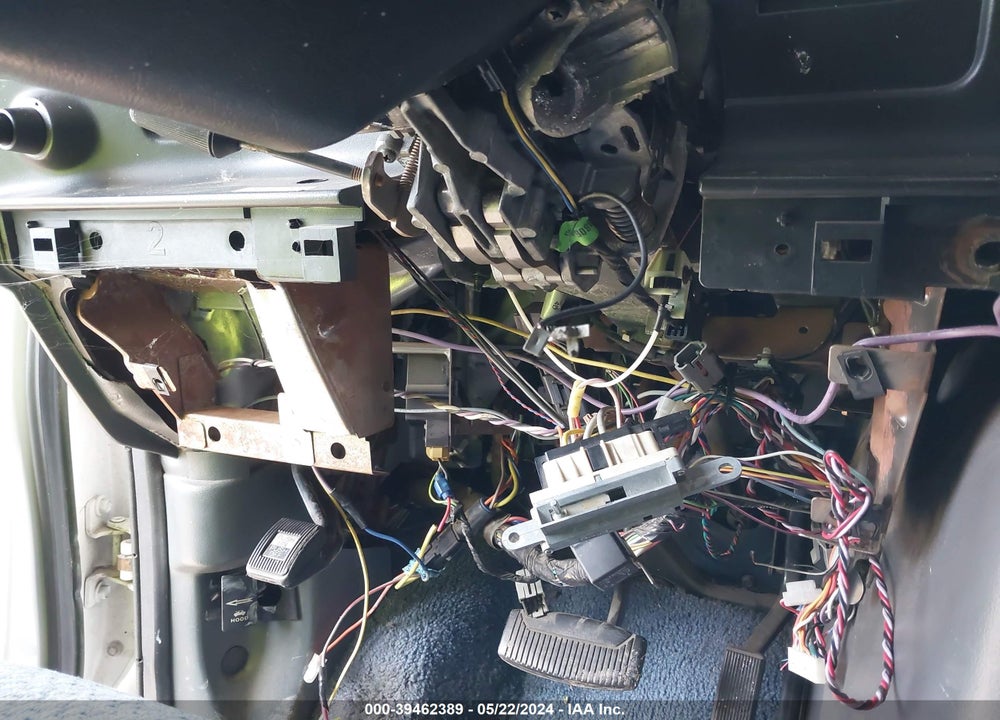 1994 FORD ECONOLINE E350 CUTAWAY VAN VIN: 1FDKE30G3RHB51353