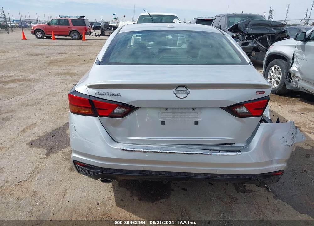 2023 NISSAN ALTIMA SR FWD VIN: 1N4BL4CV0PN303569