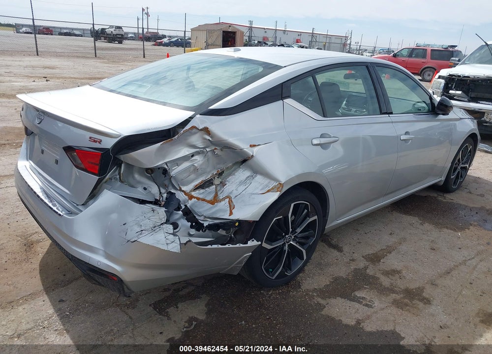 2023 NISSAN ALTIMA SR FWD VIN: 1N4BL4CV0PN303569