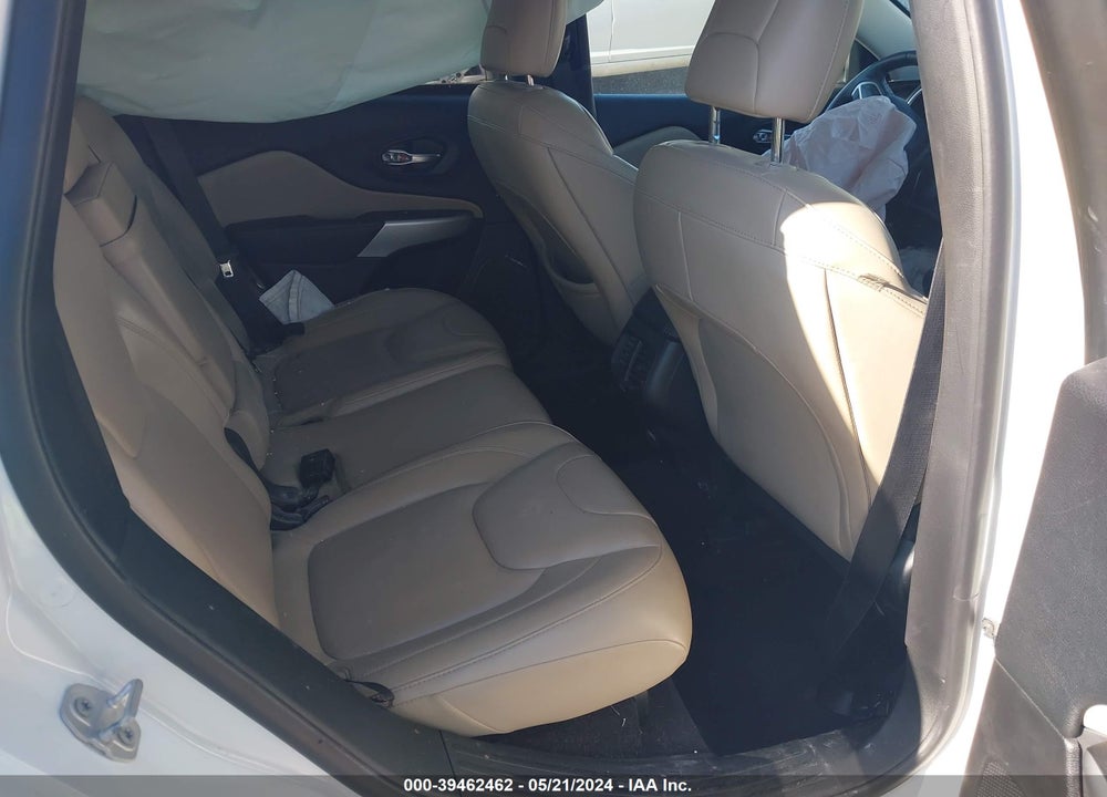 2018 JEEP CHEROKEE LIMITED FWD VIN: 1C4PJLDB5JD554069