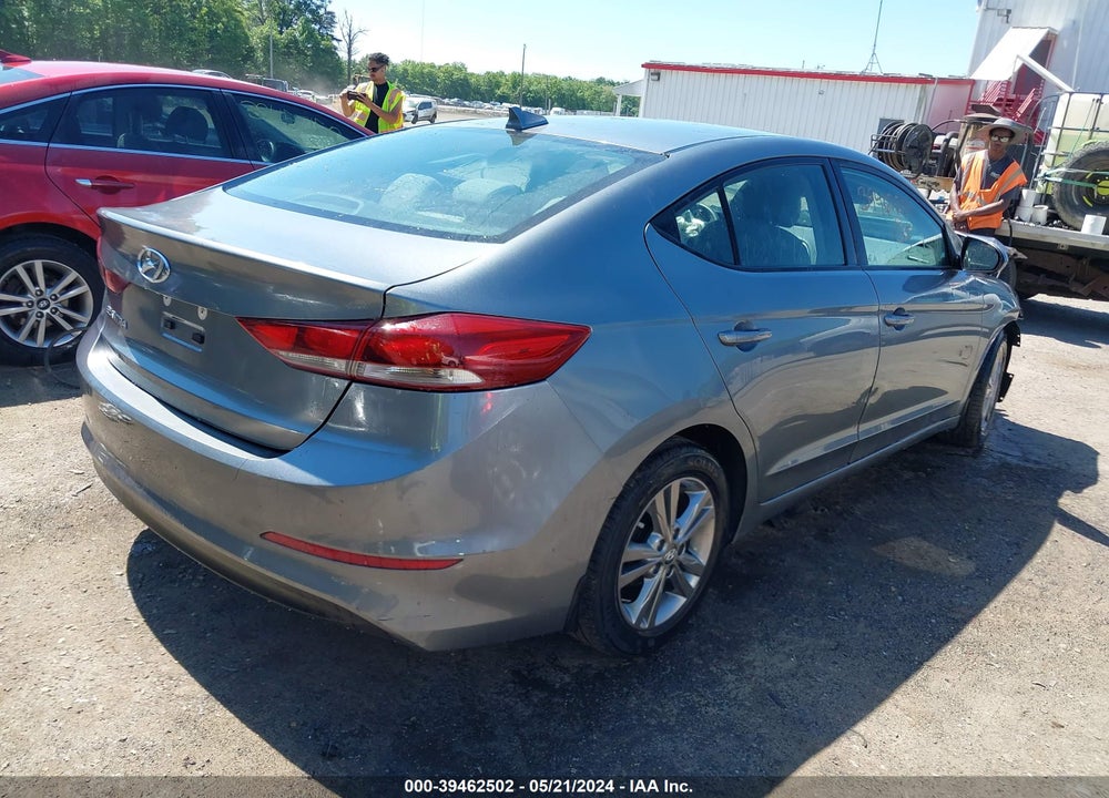 2017 HYUNDAI ELANTRA SE VIN: KMHD84LF9HU150898