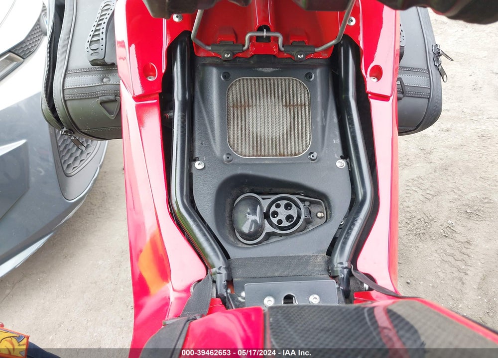2017 ENERGICA EVA VIN: ZNNV1A194HM000032