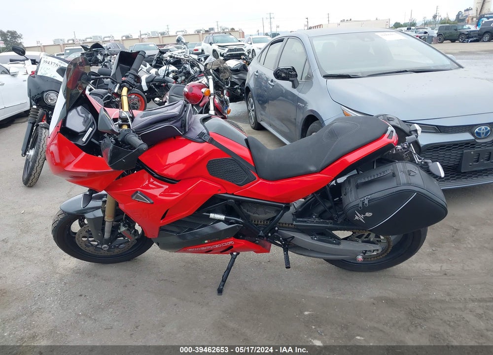 2017 ENERGICA EVA VIN: ZNNV1A194HM000032