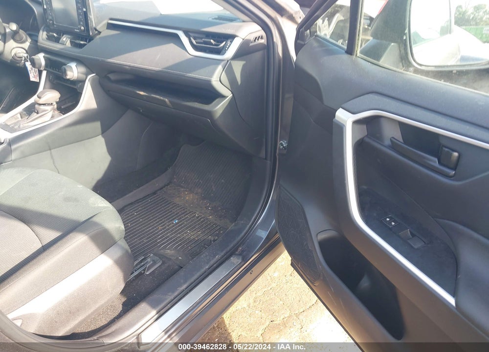 2022 TOYOTA RAV4 LE VIN: 2T3K1RFV8NC174190