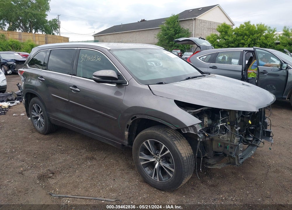 2016 TOYOTA HIGHLANDER XLE V6 VIN: 5TDJKRFH4GS317383