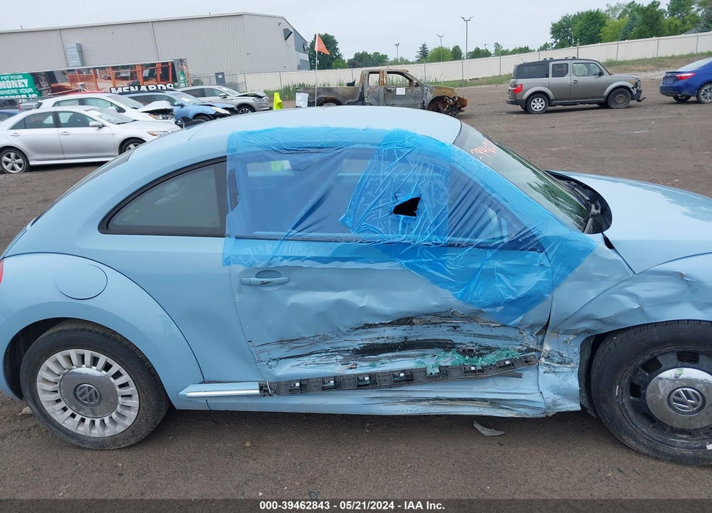 2015 VOLKSWAGEN BEETLE 1.8T VIN: 3VWJ07AT0FM639648