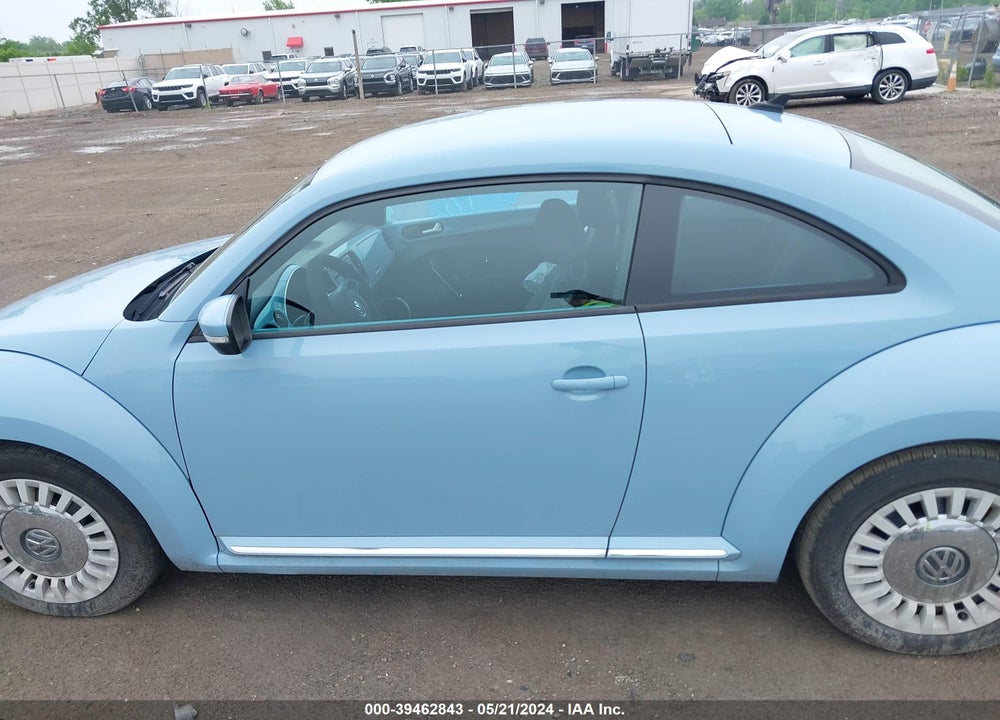 2015 VOLKSWAGEN BEETLE 1.8T VIN: 3VWJ07AT0FM639648