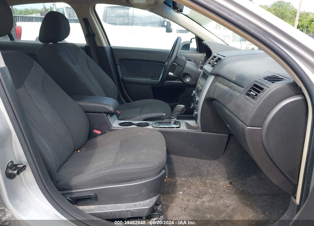 2011 MERCURY MILAN VIN: 3MEHM0HA4BR604270