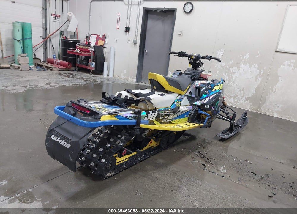 2024 SKI DOO MXZ 600 COMP VIN: 2BPSUCRA4RV000006