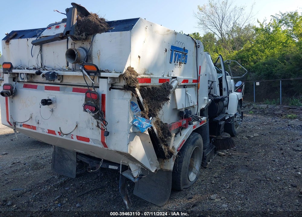 1995 FORD LN7000 SWEEPER VIN: 1FDXR72C0SVA82494