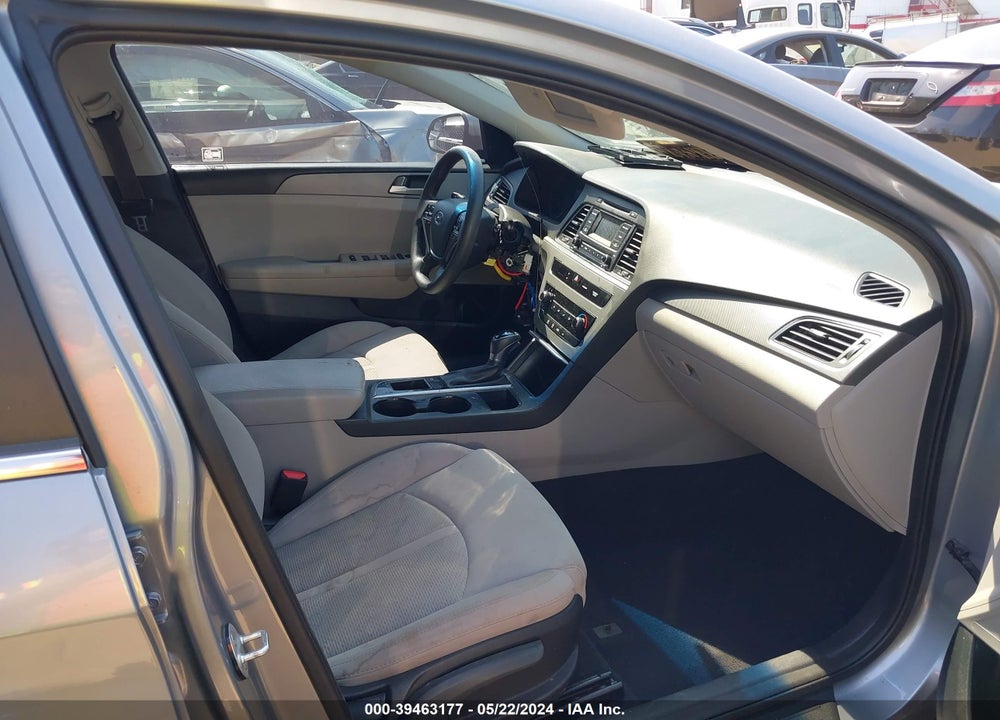 2016 HYUNDAI SONATA VIN: 5NPE24AF1GH407896