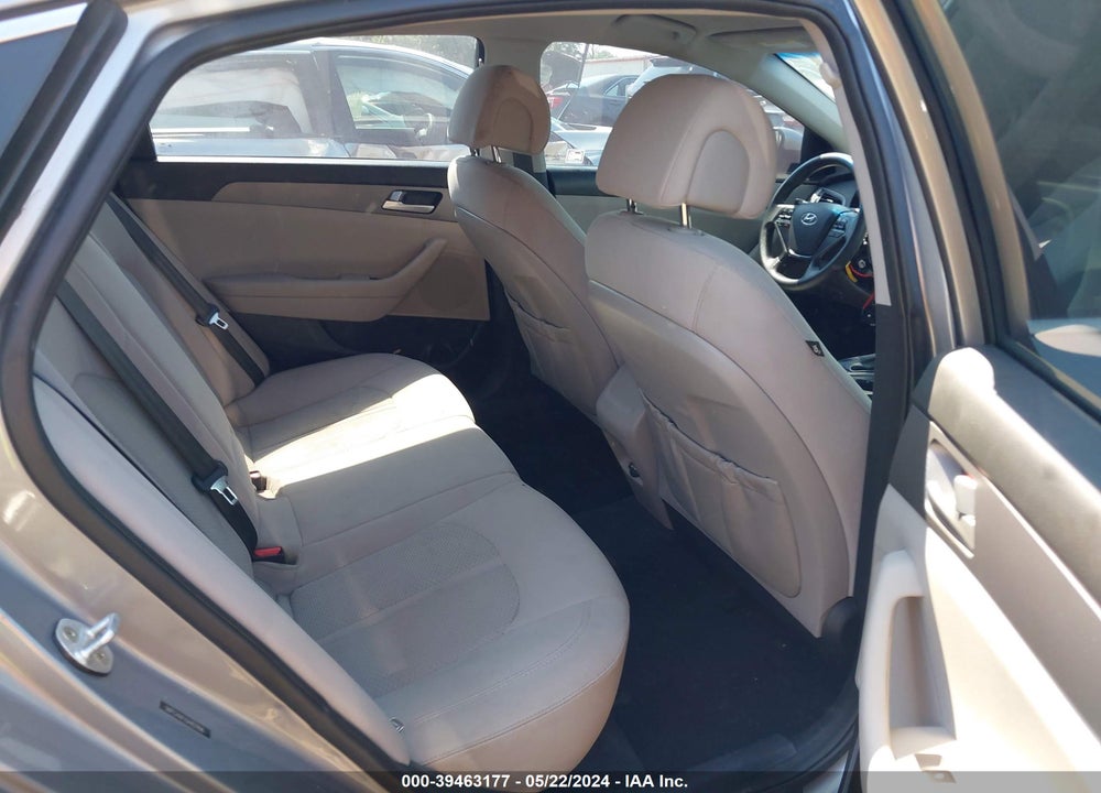 2016 HYUNDAI SONATA VIN: 5NPE24AF1GH407896