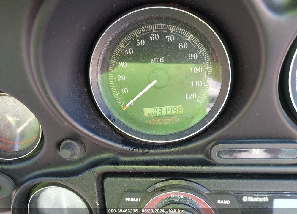 2004 HARLEY-DAVIDSON FLHTCUI VIN: 1HD1FCW104Y606313