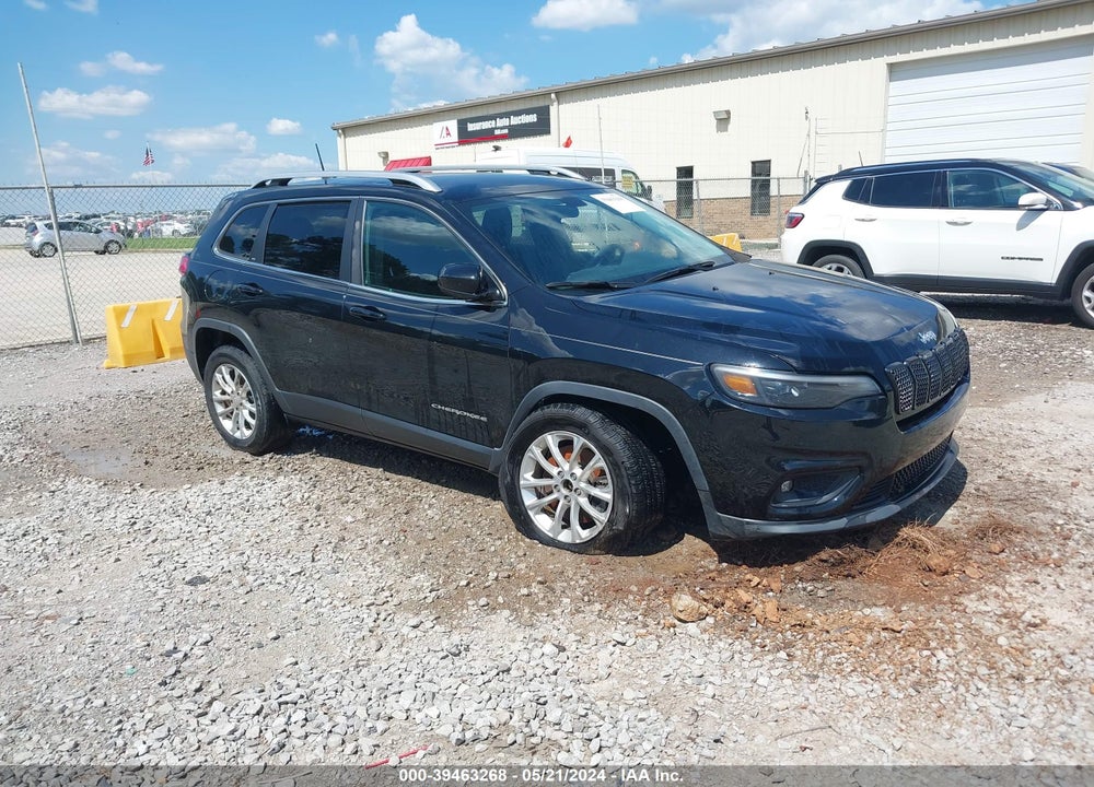 2019 JEEP CHEROKEE LATITUDE FWD VIN: 1C4PJLCB7KD143226