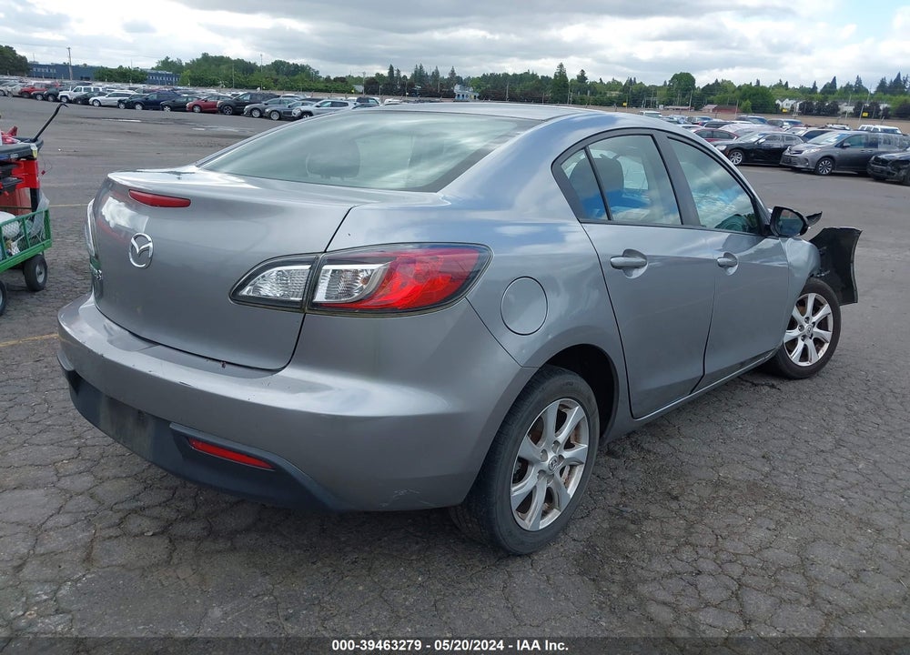2011 MAZDA 3 I TOURING VIN: JM1BL1VG1B1485175