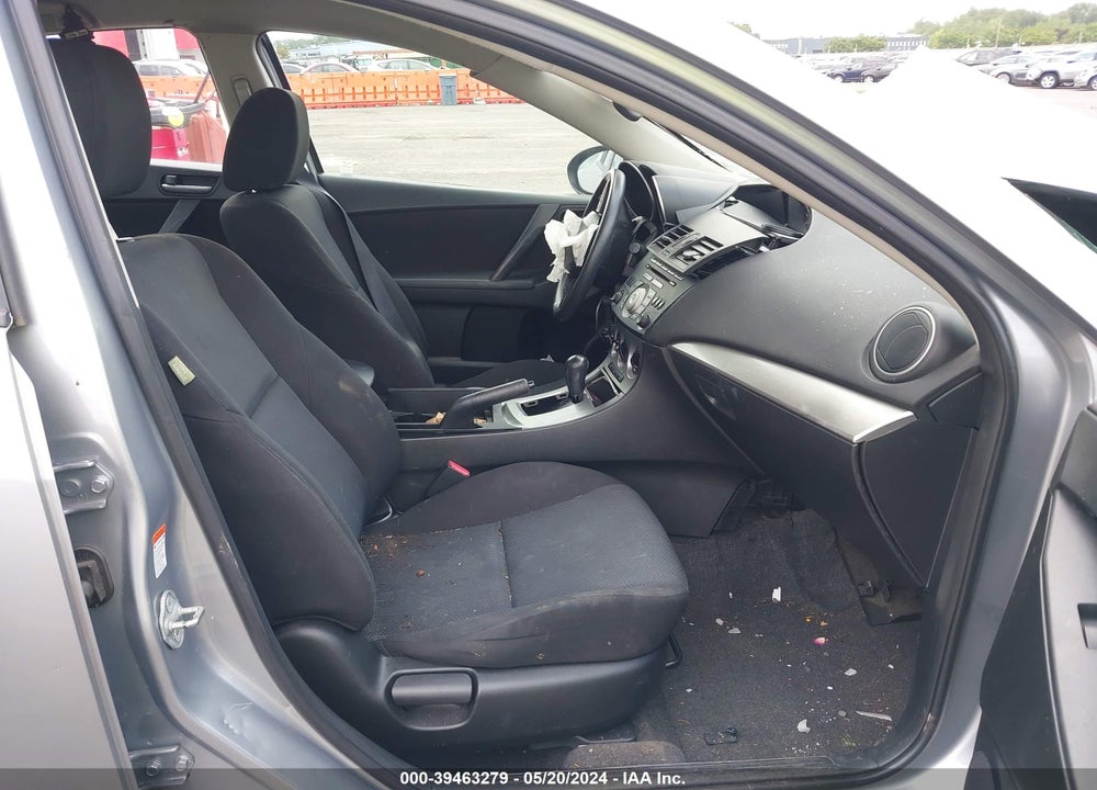 2011 MAZDA 3 I TOURING VIN: JM1BL1VG1B1485175