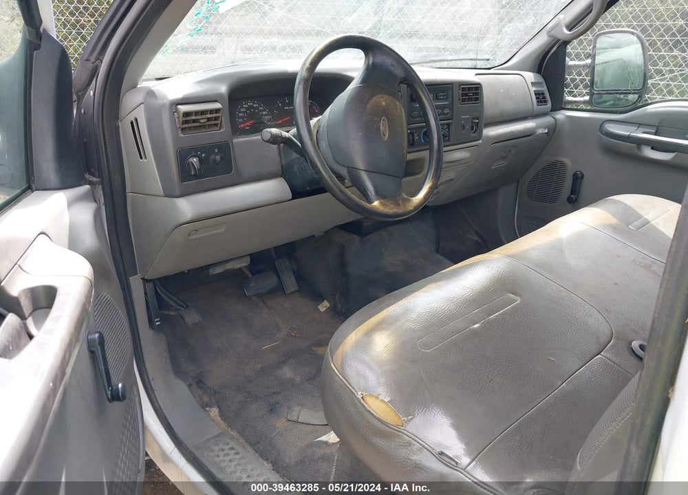 2002 FORD F-450 XL/XLT VIN: 1FDXF46S42EA56781
