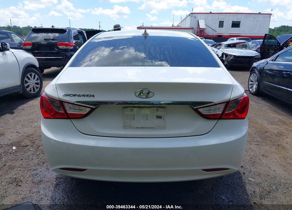 2013 HYUNDAI SONATA GLS VIN: 5NPEB4AC0DH632490