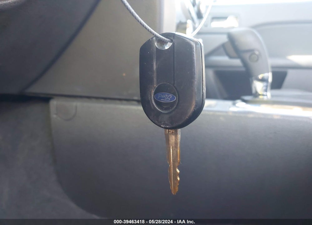 2010 FORD FUSION SE VIN: 3FAHP0HA5AR250367