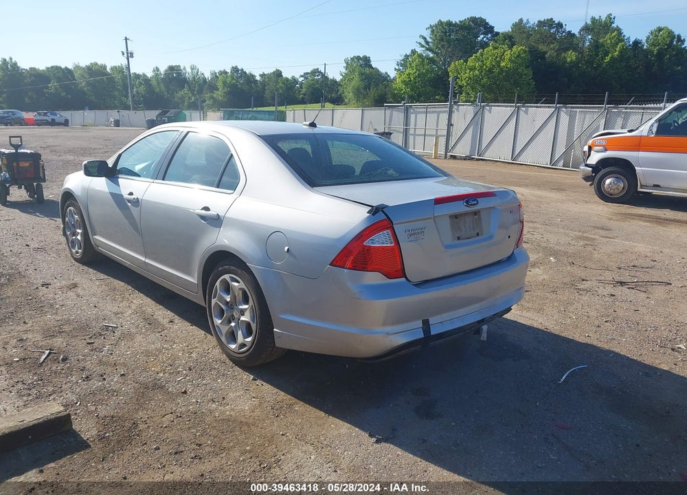 2010 FORD FUSION SE VIN: 3FAHP0HA5AR250367