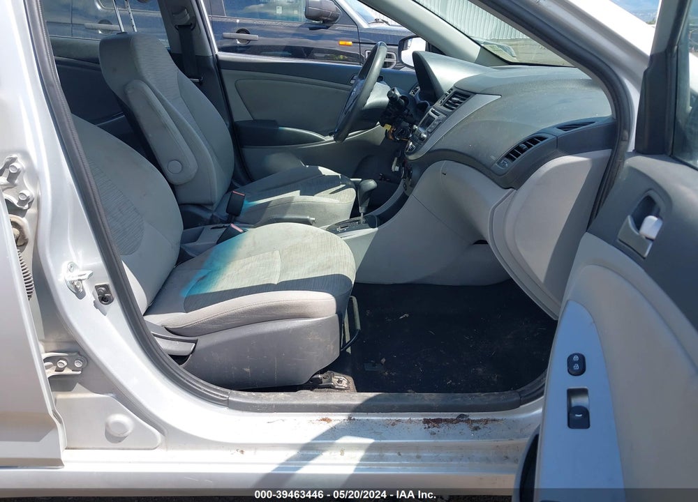 2015 HYUNDAI ACCENT GLS VIN: KMHCT4AE8FU920462