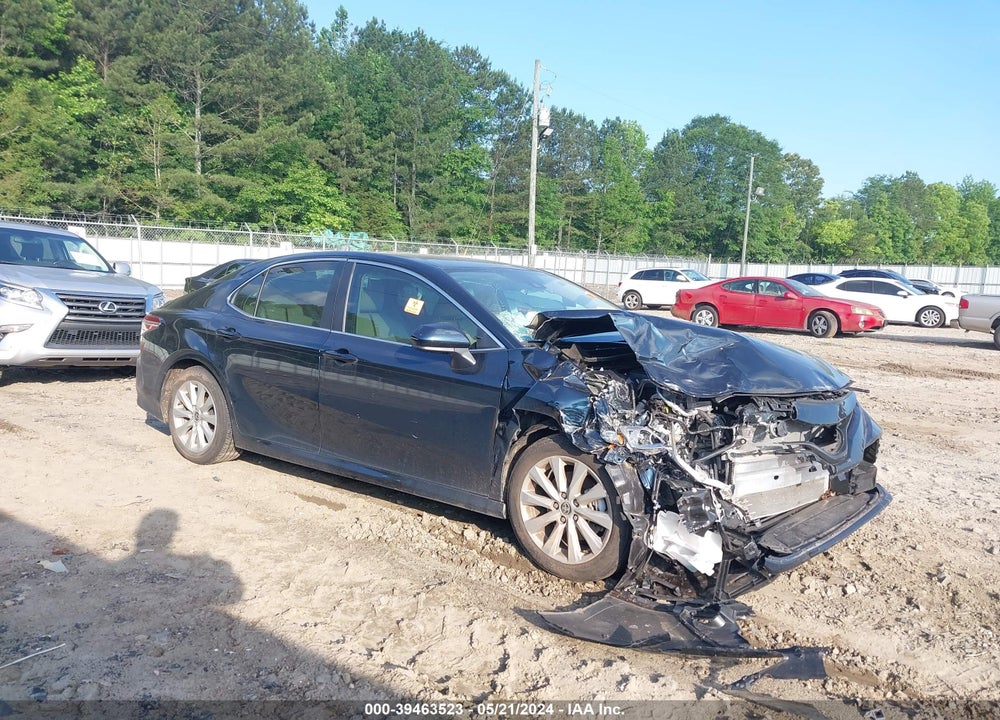 2020 TOYOTA CAMRY LE VIN: 4T1C11AK7LU949232